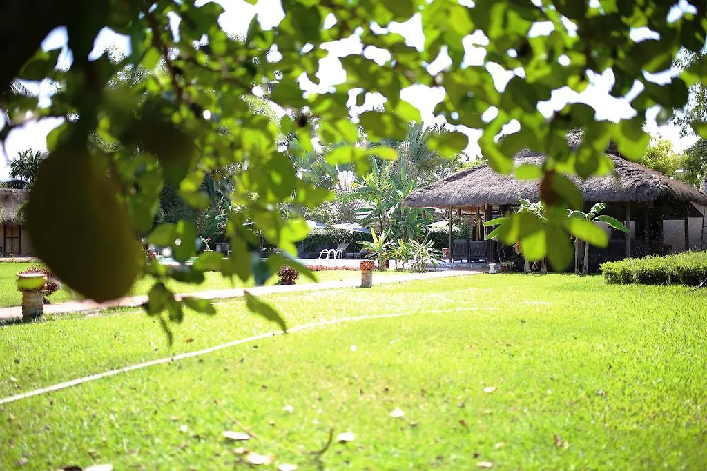 Memento Country Home Nha Trang 3*,  Vietnam
